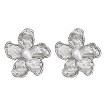 Load image into Gallery viewer, ‘Luna Bloom’ Earrings